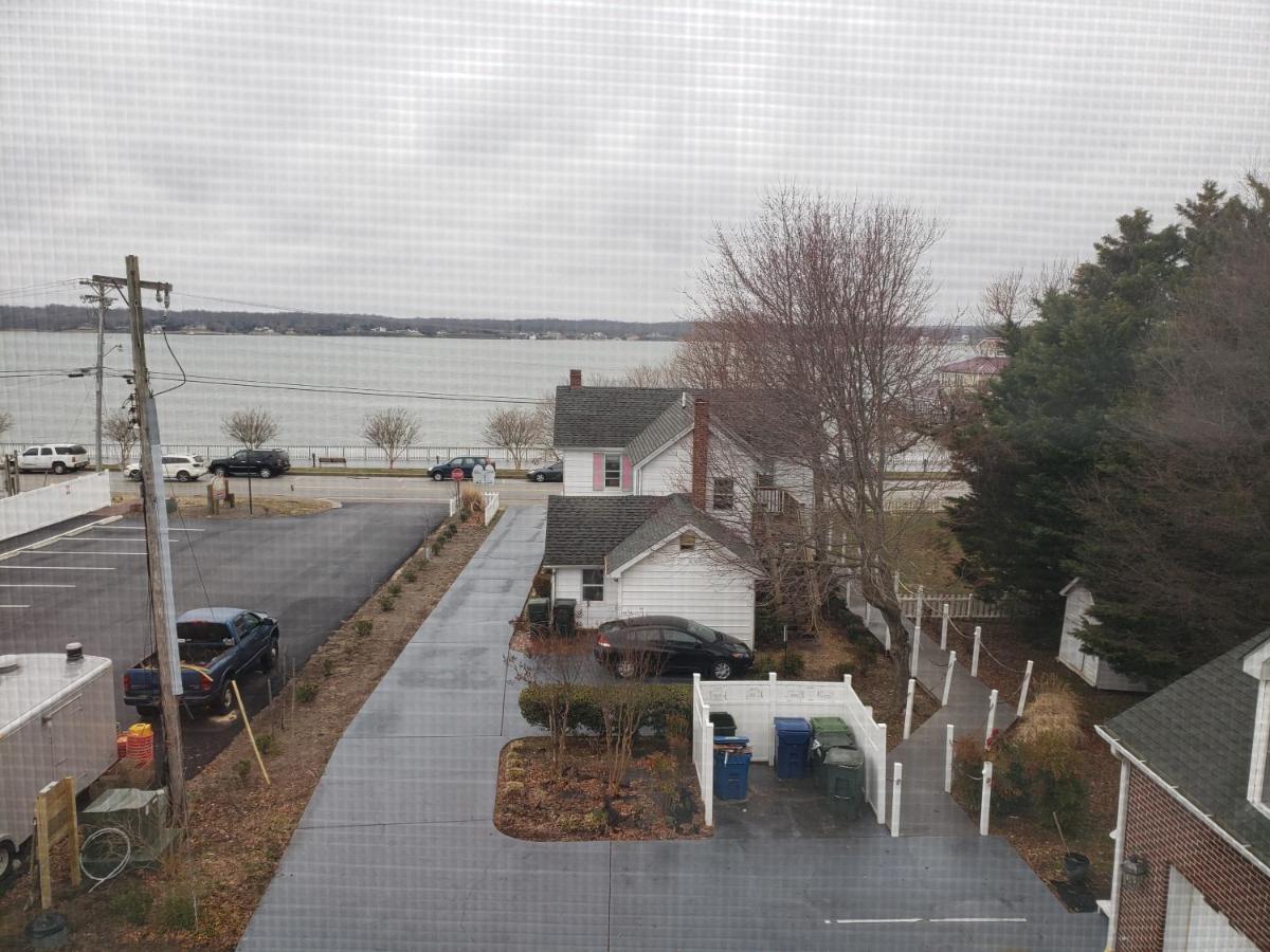Blue Heron Inn - A Bed&Breakfast LLC Solomons Exterior foto